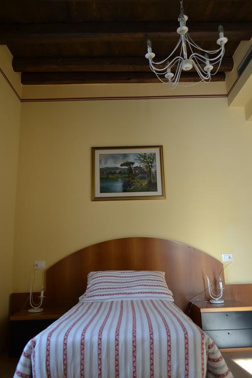 Locanda La Sosta Cavaion Veronese Zimmer foto